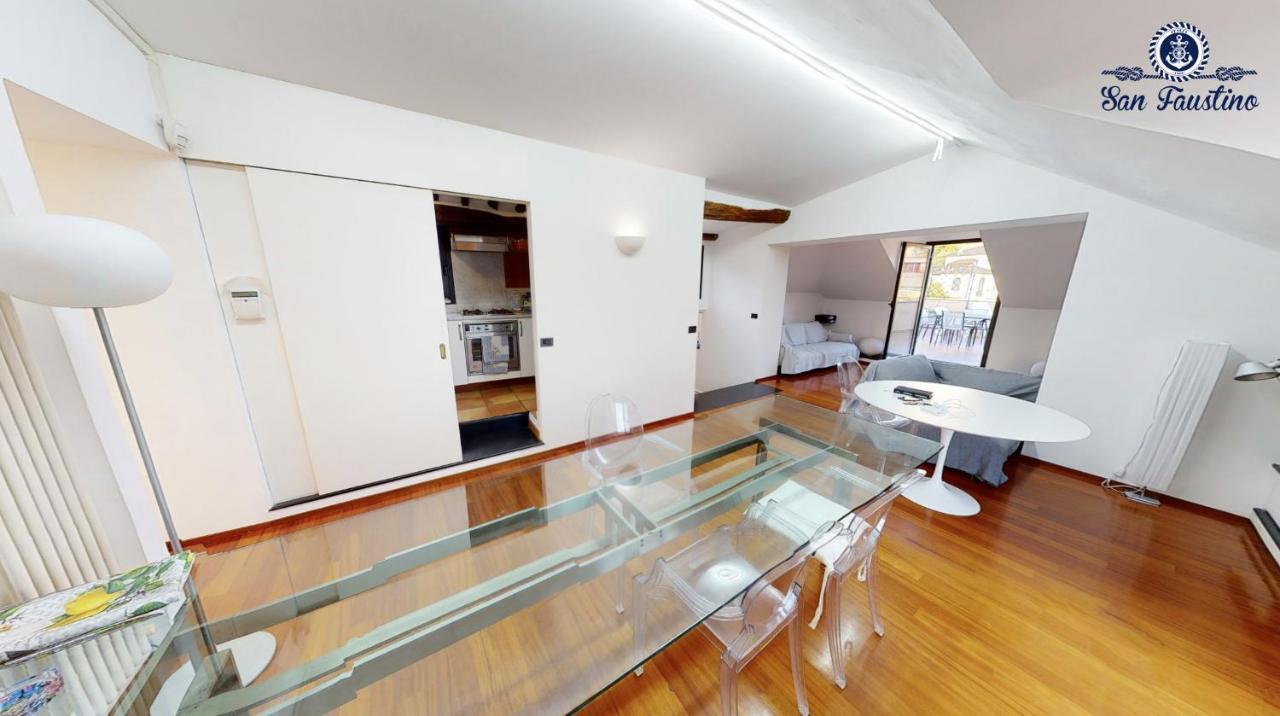 ATTICO SAN FAUSTINO 165 mq più 110 mq di terrazza- IN VILLA 700 ,VISTA MARE STREPITOSA-100 m dalla spiaggia-PARKING ESCLUSIVO-SKY,NETFLIX Rapallo Esterno foto