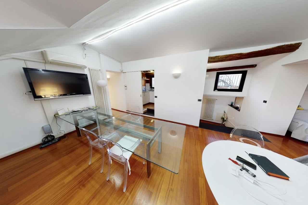 ATTICO SAN FAUSTINO 165 mq più 110 mq di terrazza- IN VILLA 700 ,VISTA MARE STREPITOSA-100 m dalla spiaggia-PARKING ESCLUSIVO-SKY,NETFLIX Rapallo Esterno foto