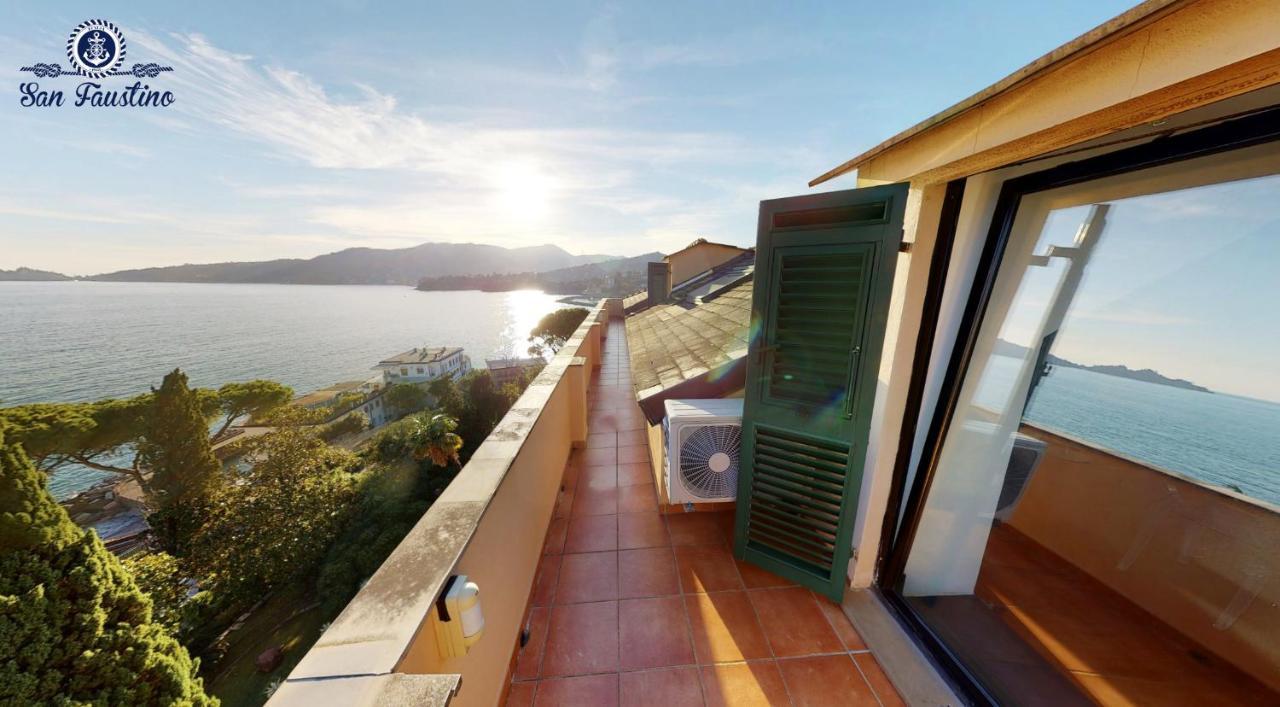 ATTICO SAN FAUSTINO 165 mq più 110 mq di terrazza- IN VILLA 700 ,VISTA MARE STREPITOSA-100 m dalla spiaggia-PARKING ESCLUSIVO-SKY,NETFLIX Rapallo Esterno foto