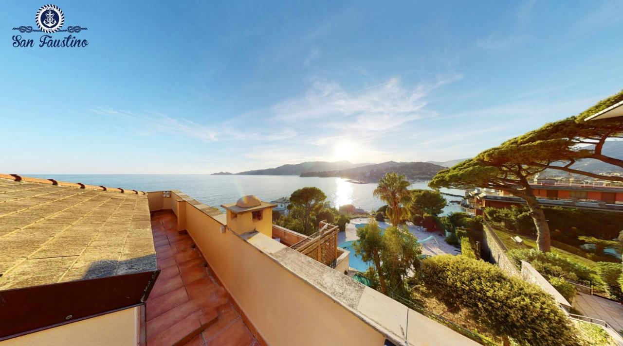 ATTICO SAN FAUSTINO 165 mq più 110 mq di terrazza- IN VILLA 700 ,VISTA MARE STREPITOSA-100 m dalla spiaggia-PARKING ESCLUSIVO-SKY,NETFLIX Rapallo Esterno foto