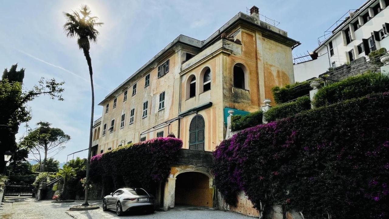 ATTICO SAN FAUSTINO 165 mq più 110 mq di terrazza- IN VILLA 700 ,VISTA MARE STREPITOSA-100 m dalla spiaggia-PARKING ESCLUSIVO-SKY,NETFLIX Rapallo Esterno foto