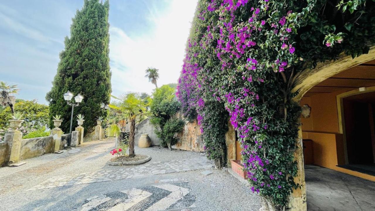 ATTICO SAN FAUSTINO 165 mq più 110 mq di terrazza- IN VILLA 700 ,VISTA MARE STREPITOSA-100 m dalla spiaggia-PARKING ESCLUSIVO-SKY,NETFLIX Rapallo Esterno foto